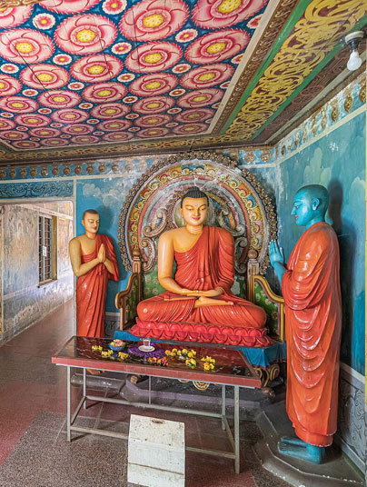 Dhowa rock temple destinations