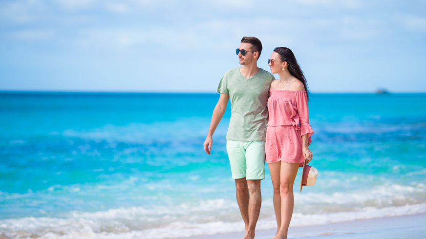 Sri lankan Beach couple